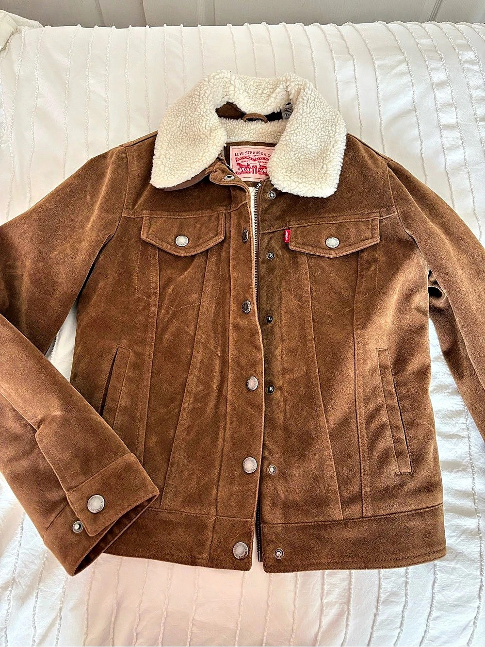 NWOT Levi's Corduroy '90s Sherpa Trucker Jacket Brown & Cream XS